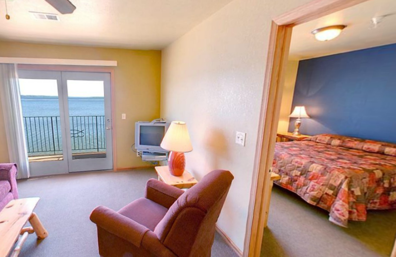 Guest room at Hiawatha Beach Resort.