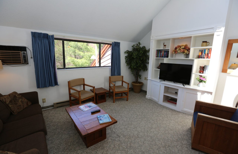 Guest living room at Black Bear Lodge.