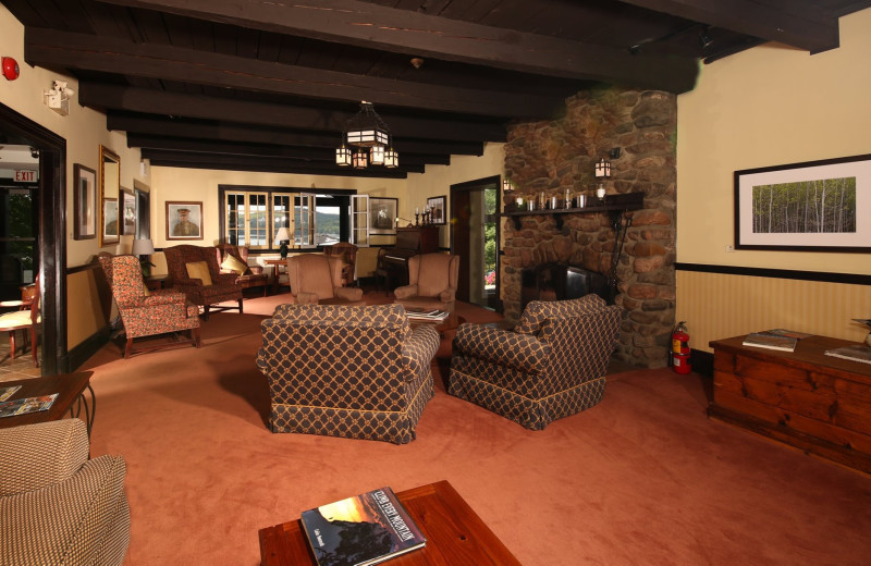 Guest room at Sir Sam's Inn & Spa.
