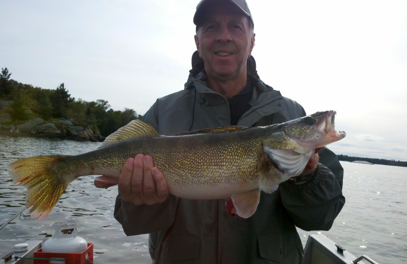 Guided fishing at Shady Roost Lodge.