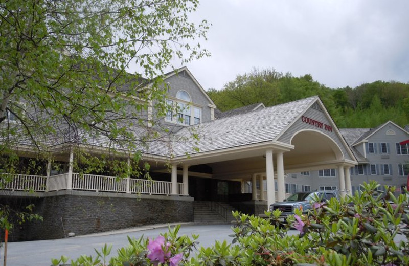 Exterior view of Jiminy Peak Mountain Resort.