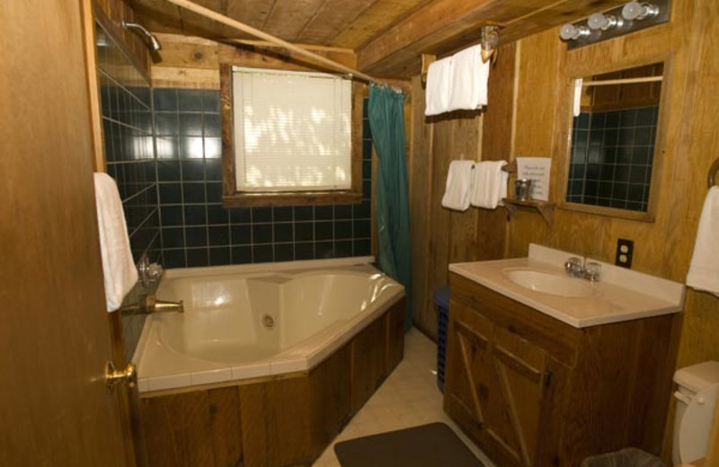 Cabin bathroom at Buffalo River Outfitters.