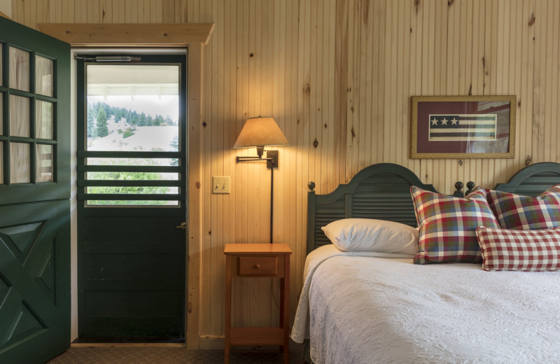 Guest room at 4UR Ranch.