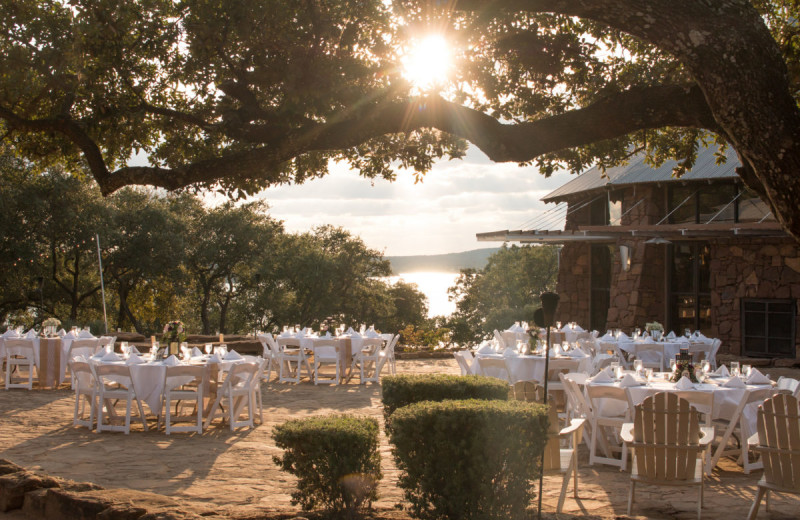 Weddings at Canyon of the Eagles.