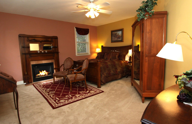 Carriage House guest room at Hennessey House Bed & Breakfast.