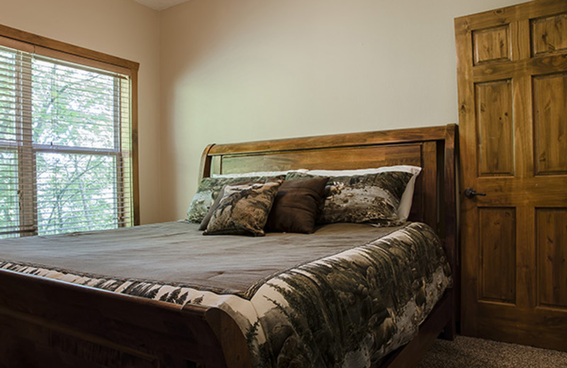 Guest bedroom at Royal Moose Lodge.