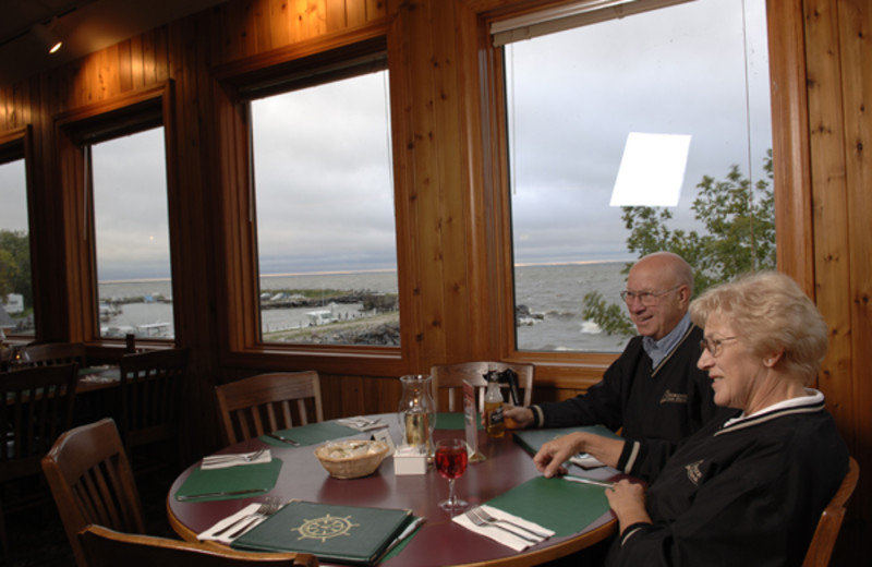 Dining at Arnesen's Rocky Point Resort.