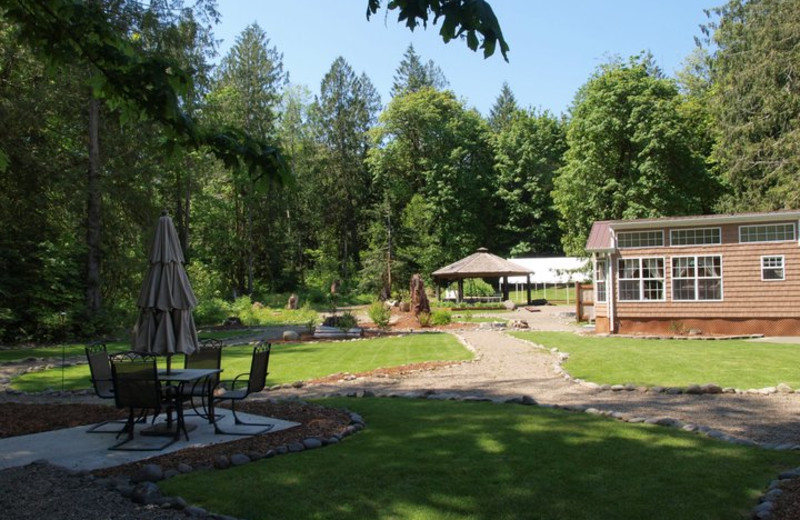 Exterior view at Hood Canal Cottages.