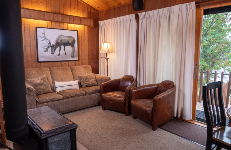 Villa living room at Lutsen Sea Villas.