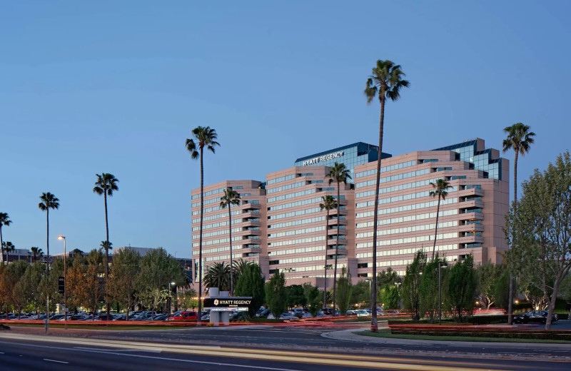 Exterior view of Hyatt Regency Santa Clara.