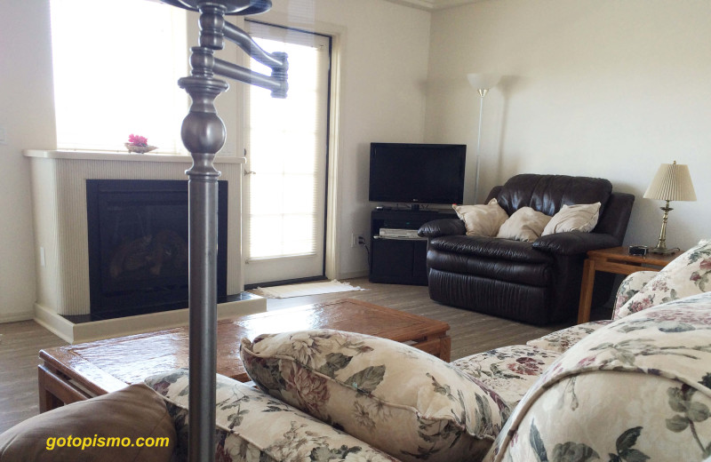 Rental living room at Pismo Beach Vacation Rentals.