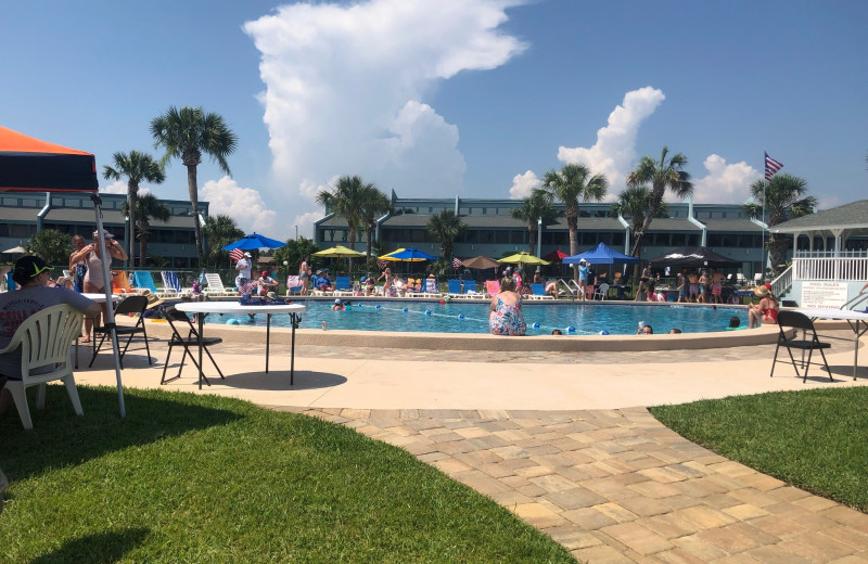 Outdoor pool at Sunnyside Resort Rental Company.