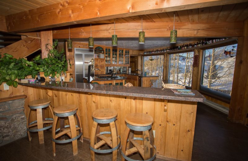 Rental kitchen at Alpine Getaways.