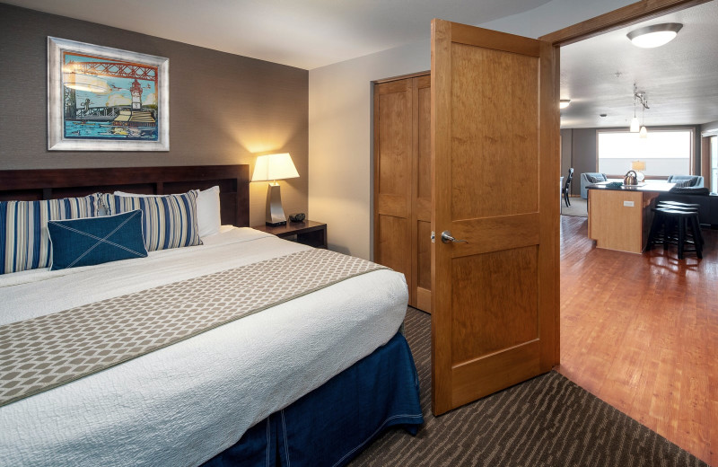 Guest bedroom at Beacon Pointe Resort.