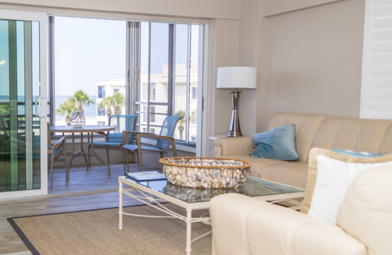 Guest living room at Island House Beach Resort.