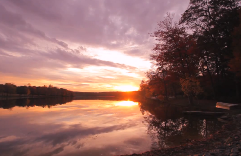 The lake at Mountain Springs Lake Resort.