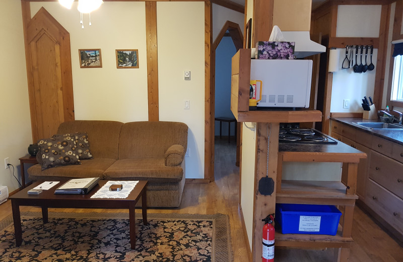 Cabin living room at Expanse Cottages.
