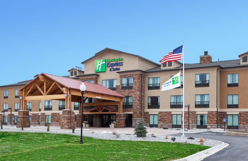 Exterior view of Holiday Inn Express 