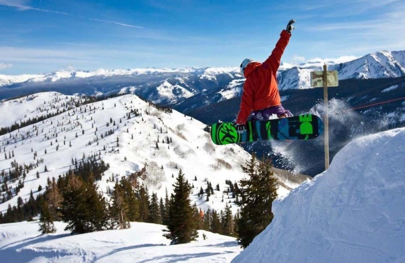 Snowboarding at St. Moritz Lodge & Condominiums.