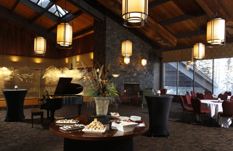 Sitting Area at Banff Park Lodge