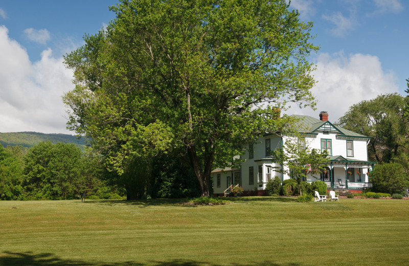 Exterior view of Afton Mountain Bed and Breakfast