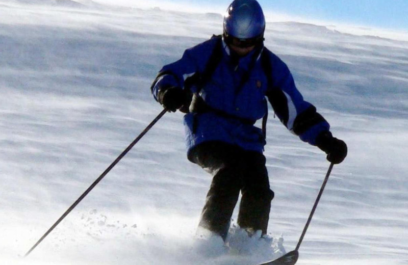 Skiing at Chateau Aprés Lodge.
