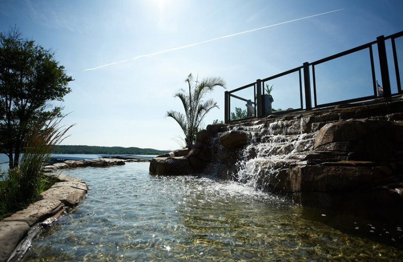 Outdoor pool at Fourwinds Resort & Marina.