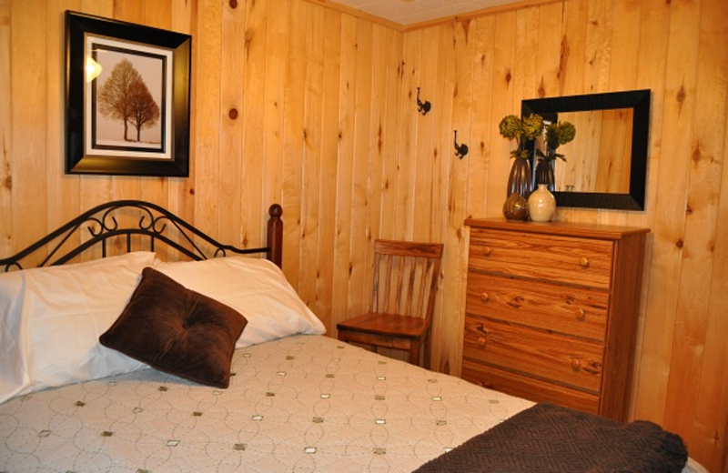 Cabin bedroom at Elm Haven Resort.