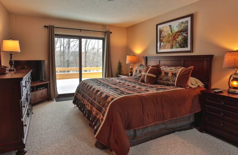 Guest bedroom at Trout Creek Vacation Condominiums.