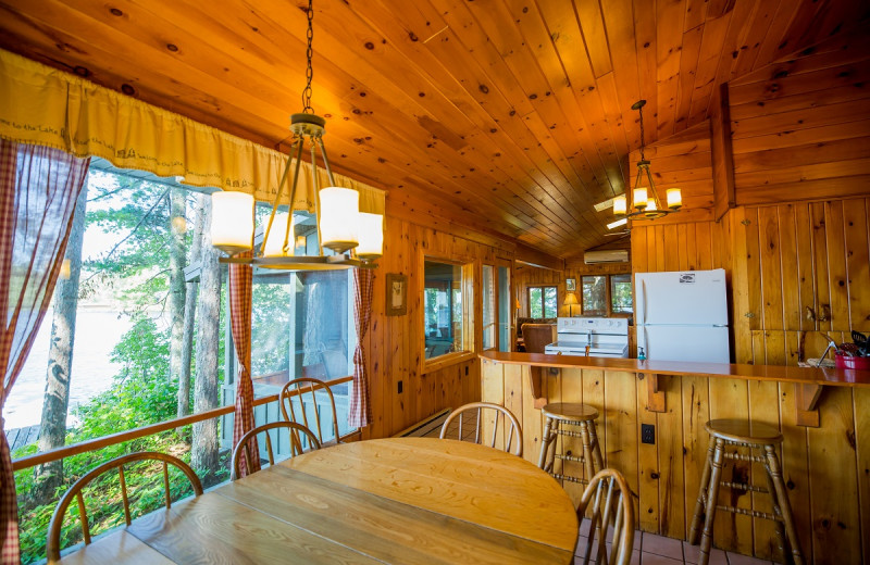 Guest kitchen at Ludlow's Island Resort.