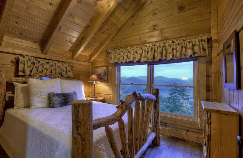 Rental bedroom at Blue Sky Cabin Rentals.