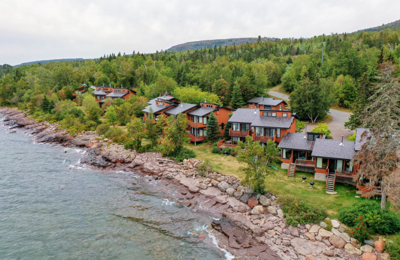 Exterior view of Lutsen Sea Villas.