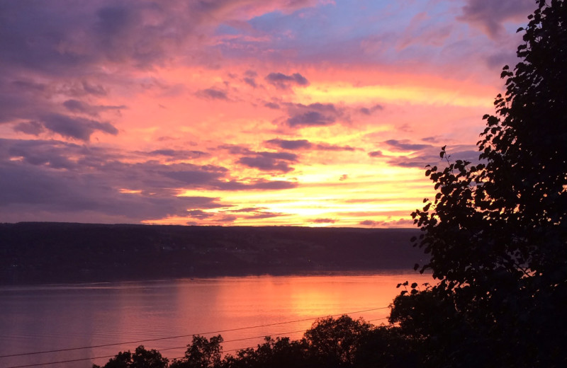 Sunset at Clifftop On Seneca.