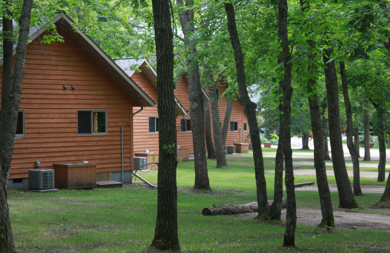 Cabin exterior at Lakecrest Resort.
