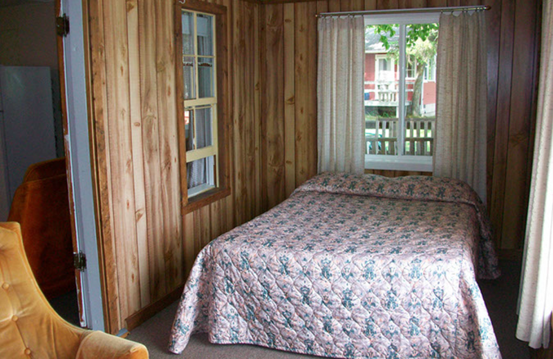 Cabin bedroom at Tamarac Bay Resort.