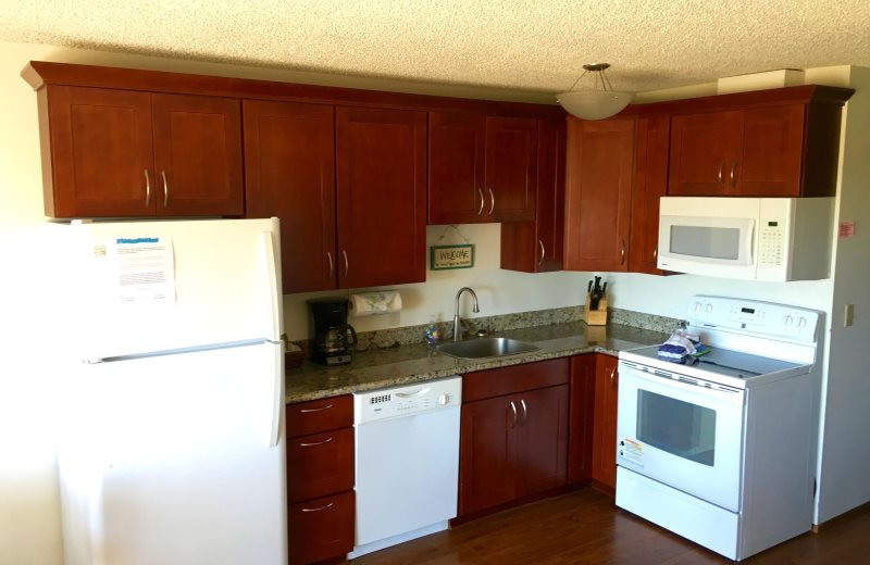 Guest kitchen at Hi-Tide Ocean Beach Resort.