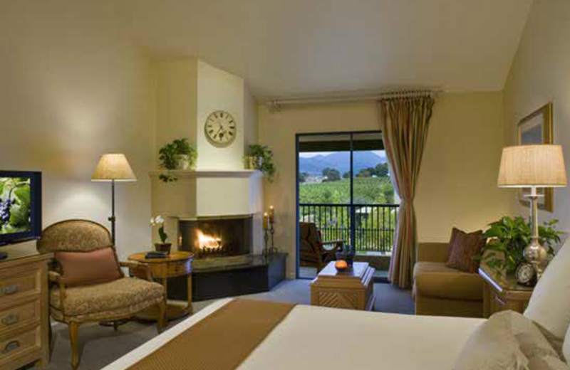 Guest room at Napa Valley Lodge.