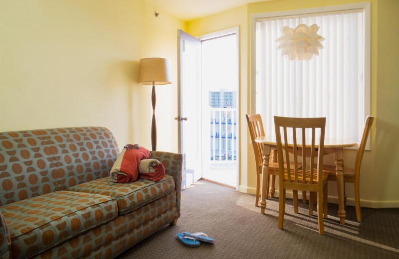 Guest room at Shalimar Resort and Conference Center.