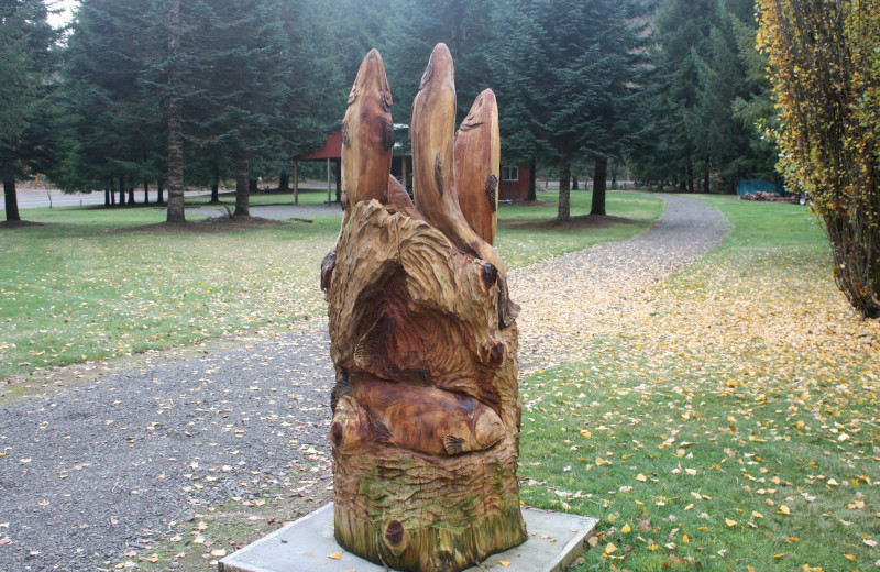 McKenzie Chainsaw Art Festival at The Wayfarer Resort.