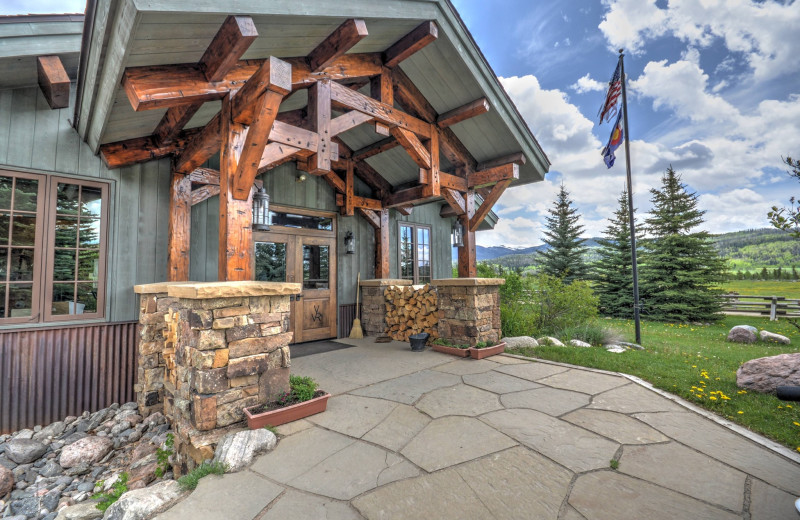 Lodge exterior at Vista Verde Ranch.