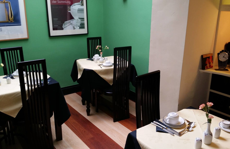 Dining room at Paskins Town House.