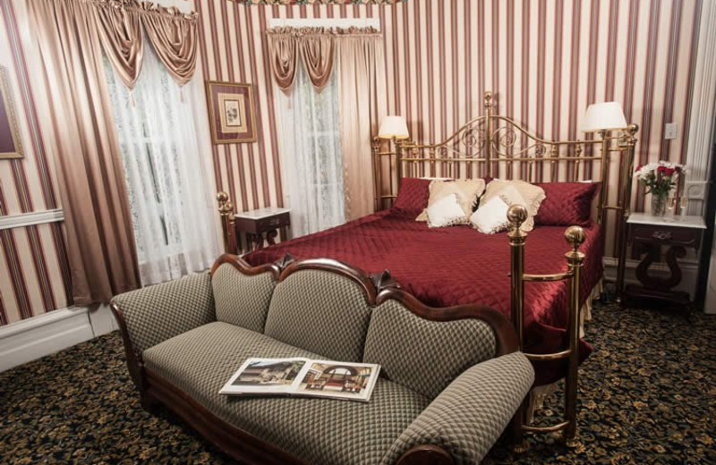 Guest bedroom at Market Street Inn.