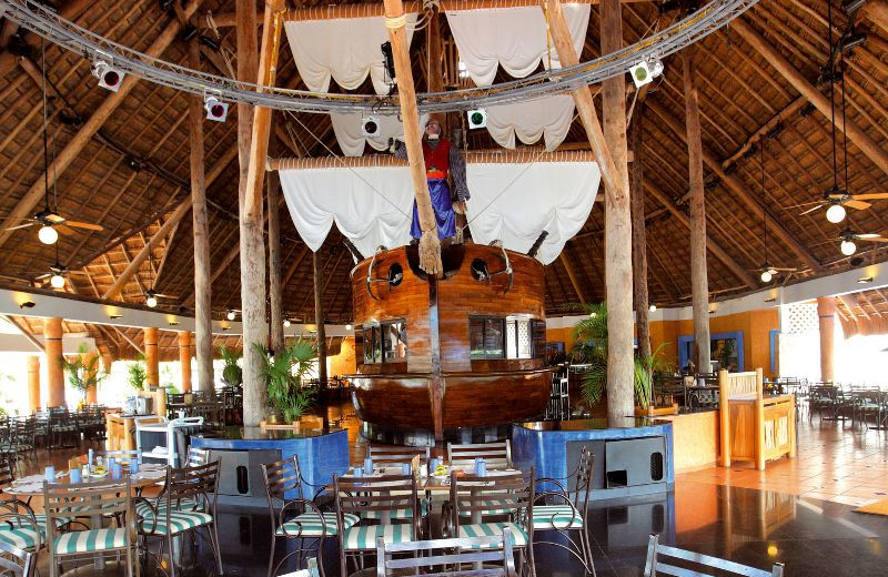 Captain Morgan Grill at Barceló Maya Caribe