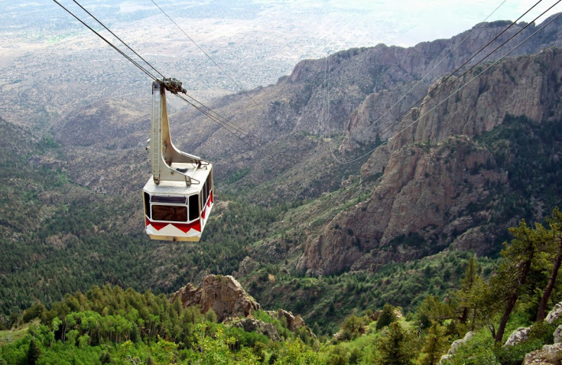 Aerial tram near Nativo Lodge.