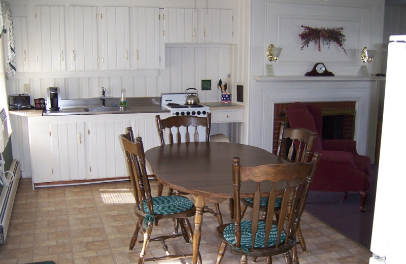 Suite kitchen at Highland Lake Resort.