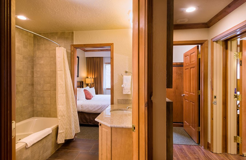 Guest room at Westgate Park City Resort & Spa.