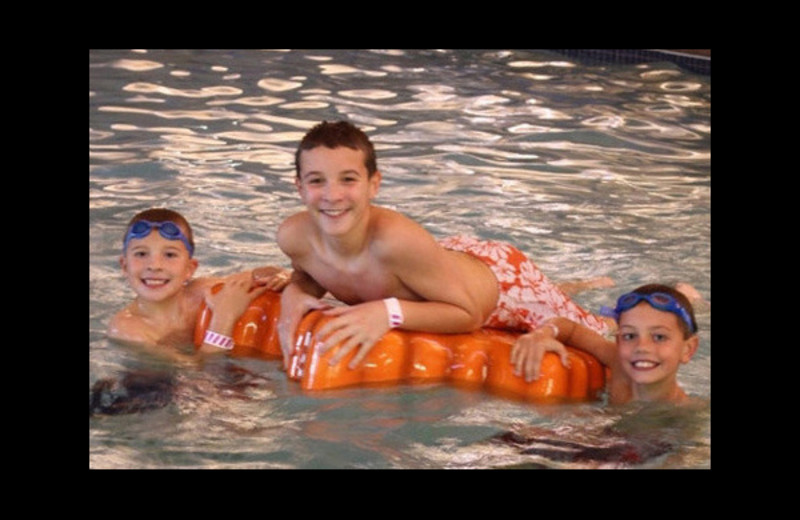 Family swimming at Three Bears Lodge.