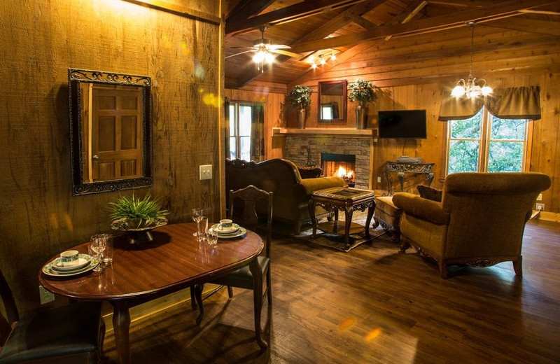 Guest cabin at Forrest Hills Resort.