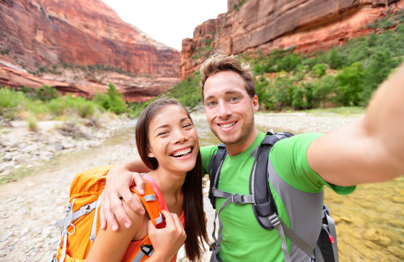 Couple hiking at St. George Inn.