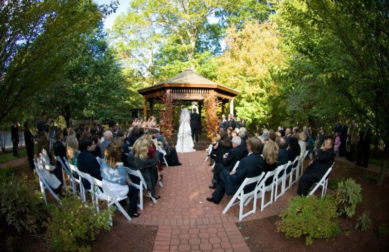 Outdoor ceremony at Stonehedge Inn and Spa.